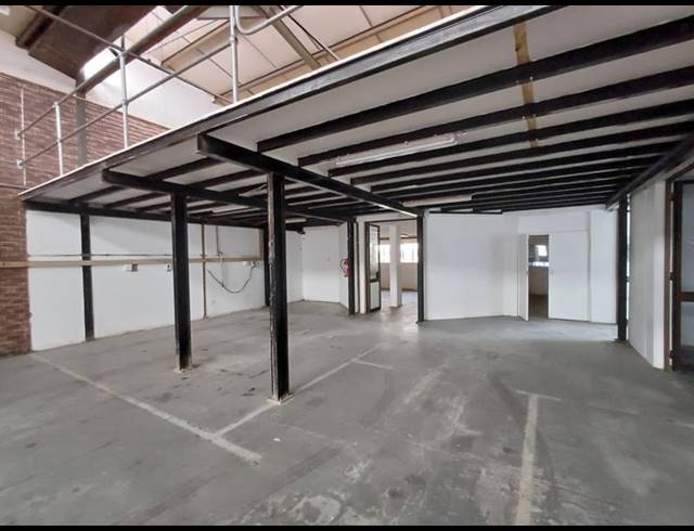 INDUSTRIAL PROPERTY TO RENT IN HENNOPSPARK